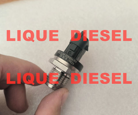 Le détecteur de pression de carburant BOSCH 0281006199 0 281 006 199 0281 006 199 281006199 fournisseur
