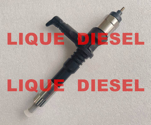 Injecteur common rail authentique 095000-6070 0950006070 6251-11-3100 6251113100 pour moteur PC400/450-8 fournisseur